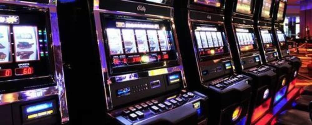 Hotel Dreams バルジビア エクステリア 写真 A slot machine